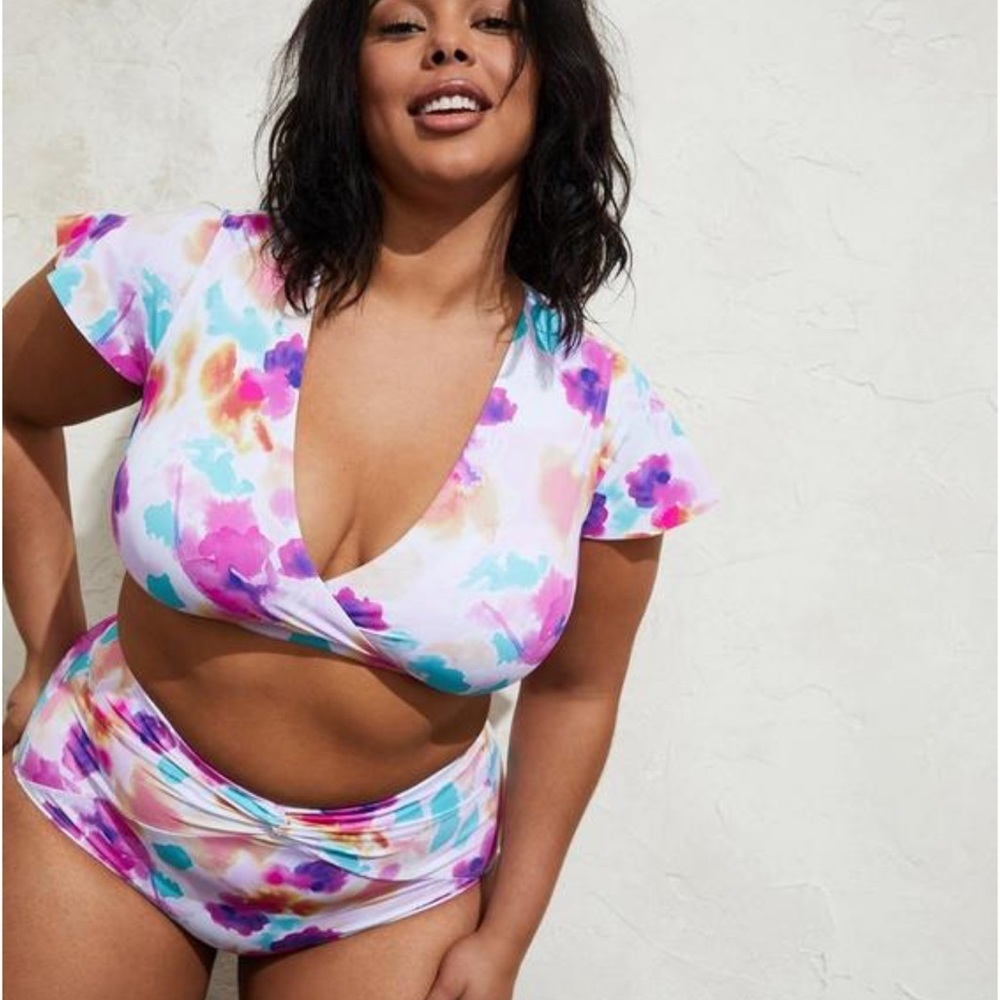 Torrid Wireless Mesh Surplice Sleeve Bikini Top & Knot Front Bottoms